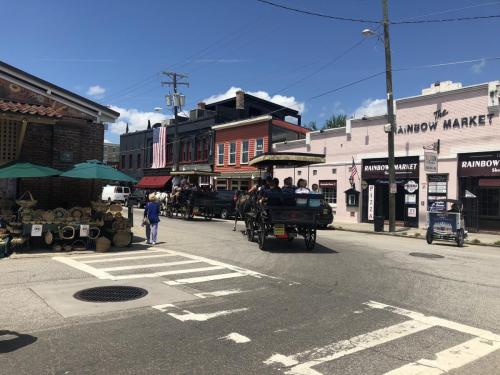 4WxHjMNNSV27NMp1hxUqtQ