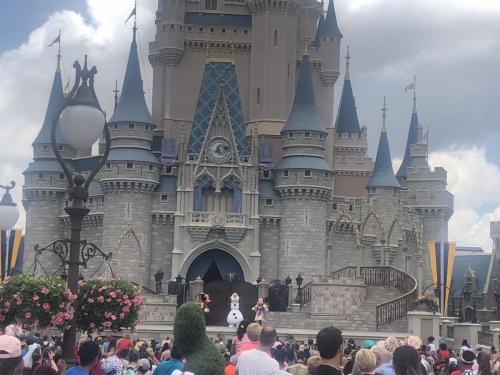 yz0XVWM6RI2iNn2UwHSuMg